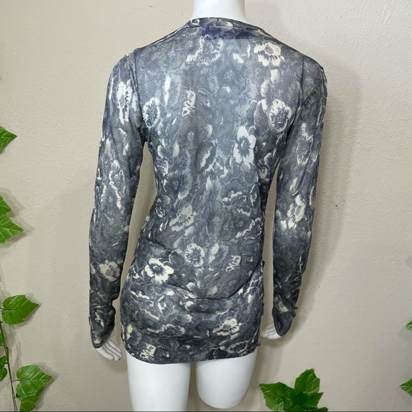 Vera Wang Floral Gray Blue Cardigan Blouse - Picture 10 of 14